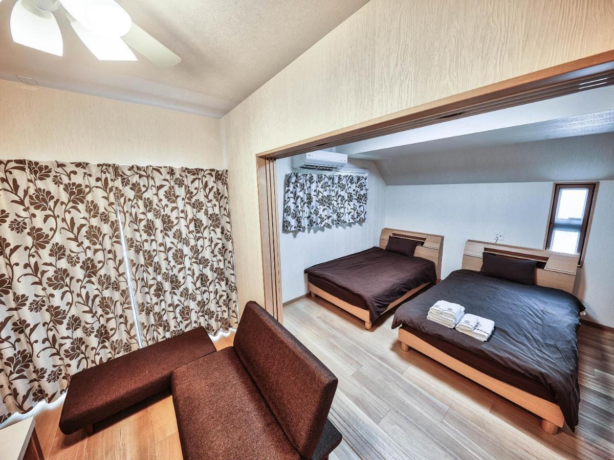 Terrace Resort Chatan West Bagian luar foto
