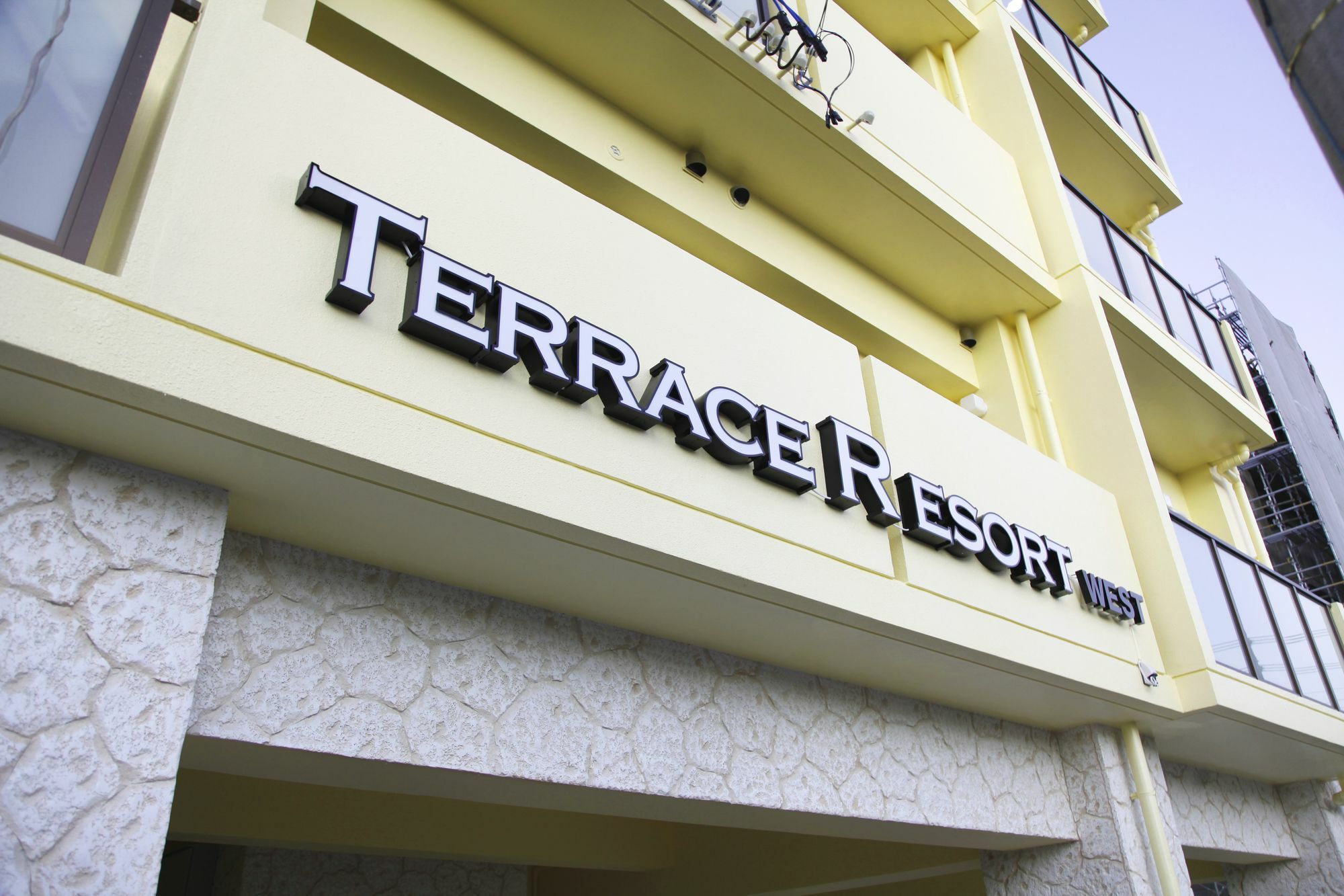 Terrace Resort Chatan West Bagian luar foto