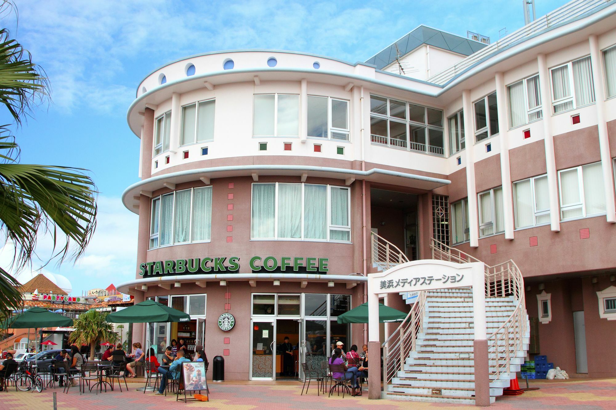 Terrace Resort Chatan West Bagian luar foto